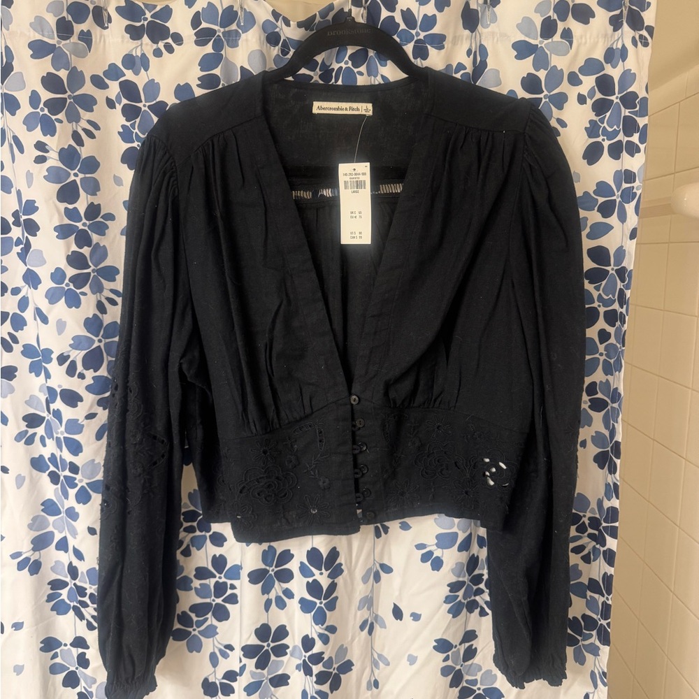 NWT Abercrombie & Fitch Black Women's Blouse